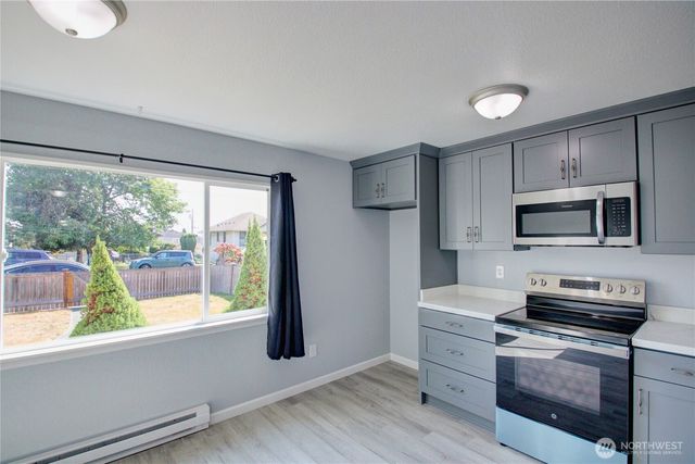 2524 Walnut Street, Everett, WA 98201
