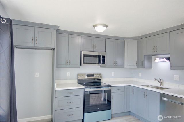 2524 Walnut Street, Everett, WA 98201