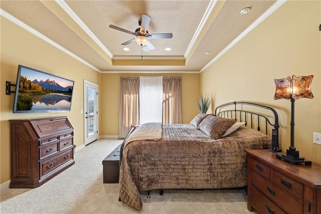 25007 W 77th Street, Shawnee, KS 66227