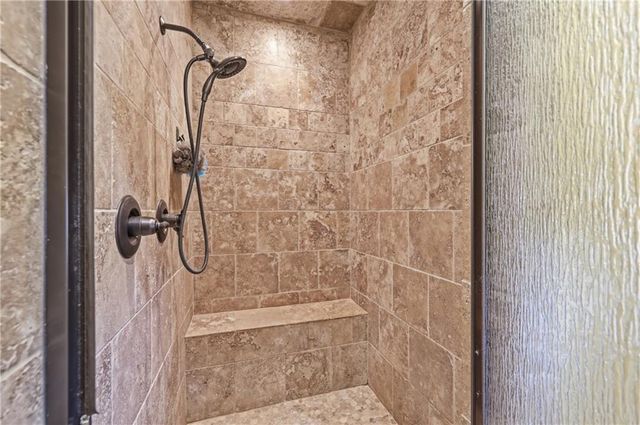 25007 W 77th Street, Shawnee, KS 66227