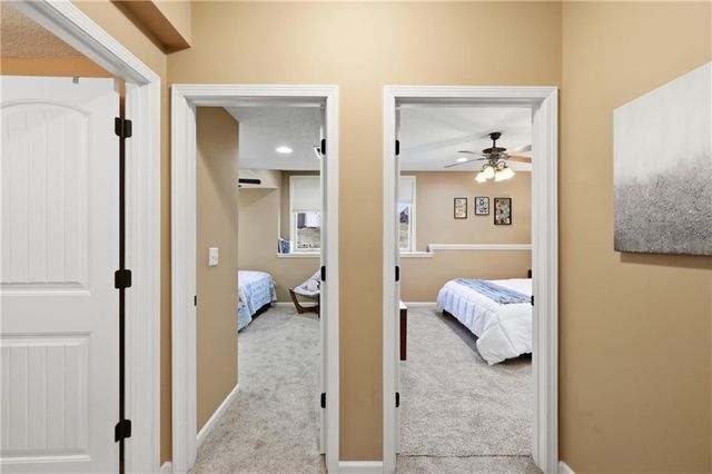 25007 W 77th Street, Shawnee, KS 66227