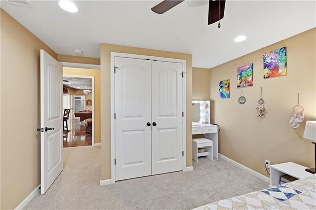 25007 W 77th Street, Shawnee, KS 66227