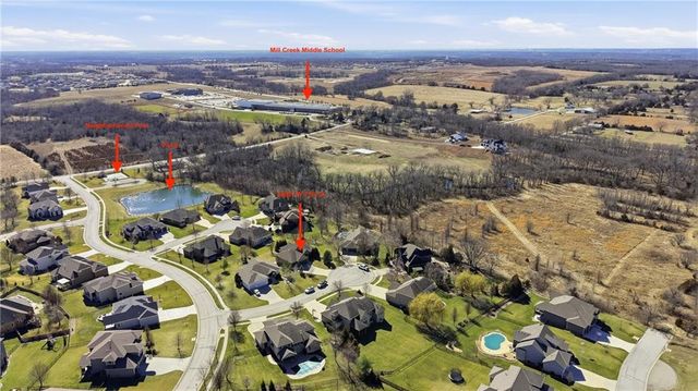 25007 W 77th Street, Shawnee, KS 66227