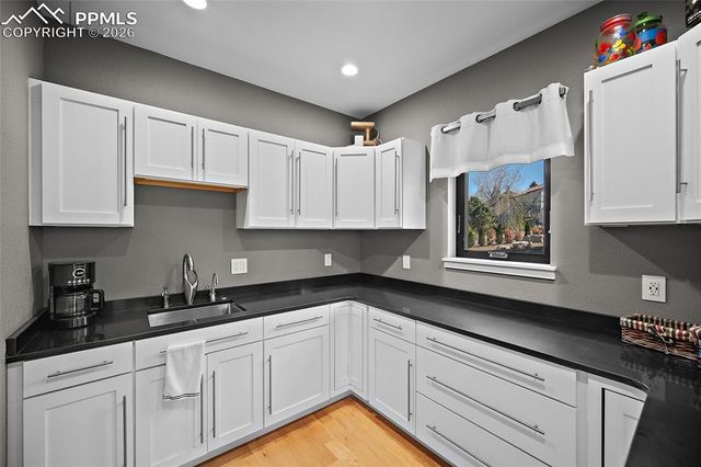 3425 Palmer Hill Court, Colorado Springs, CO 80907