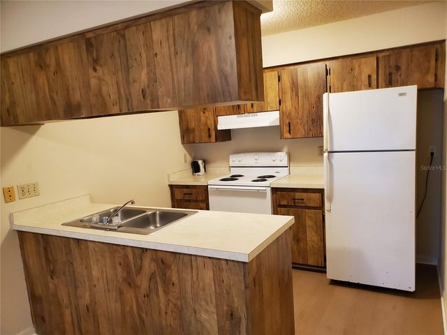 5375 SE 29TH PLACE B, Ocala, FL 34480