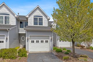 931 W Savidge Street, Spring Lake, MI 49456