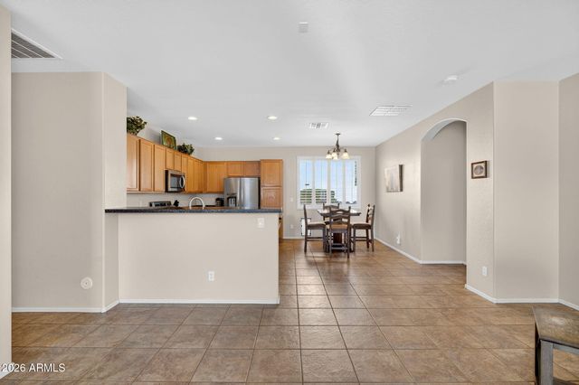 2700 E VERMONT Court, Gilbert, AZ 85295