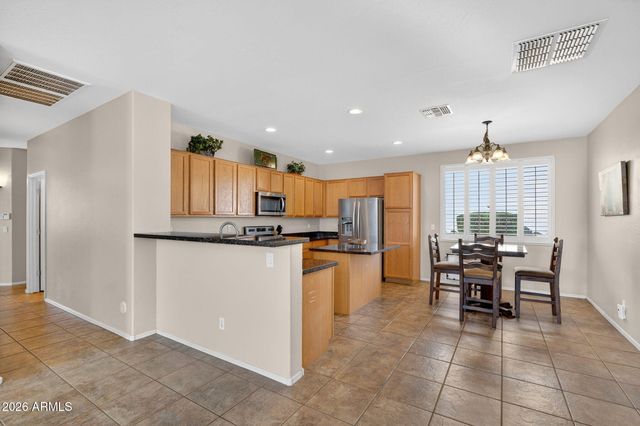 2700 E VERMONT Court, Gilbert, AZ 85295