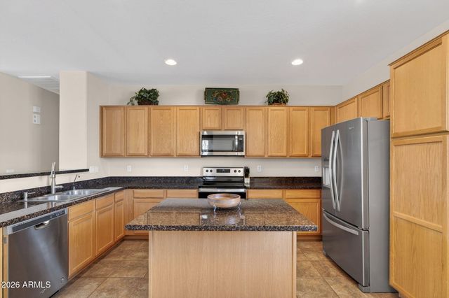 2700 E VERMONT Court, Gilbert, AZ 85295