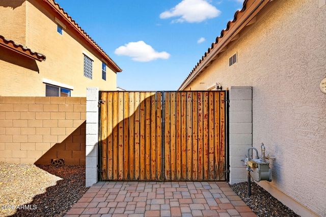 2700 E VERMONT Court, Gilbert, AZ 85295