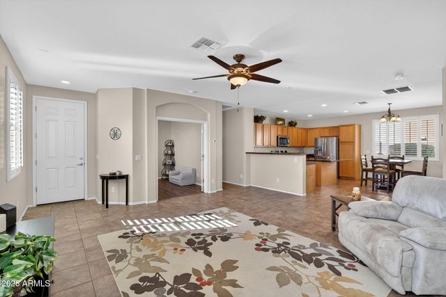 2700 E VERMONT Court, Gilbert, AZ 85295