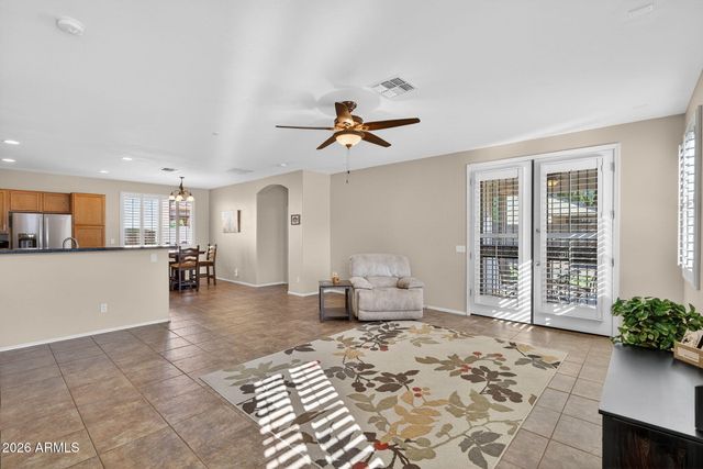 2700 E VERMONT Court, Gilbert, AZ 85295