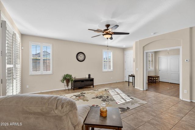 2700 E VERMONT Court, Gilbert, AZ 85295