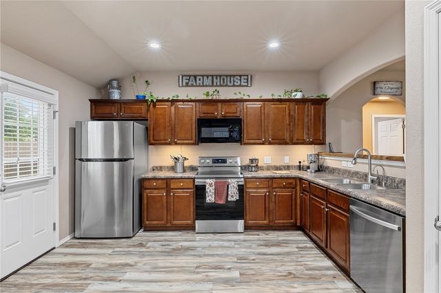 3497 Vanleer Avenue, Springdale, AR 72764