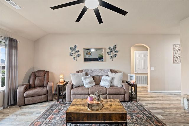 3497 Vanleer Avenue, Springdale, AR 72764