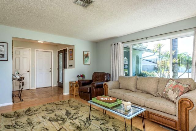 2011 DEL BETMAR ROAD, Clearwater, FL 33763