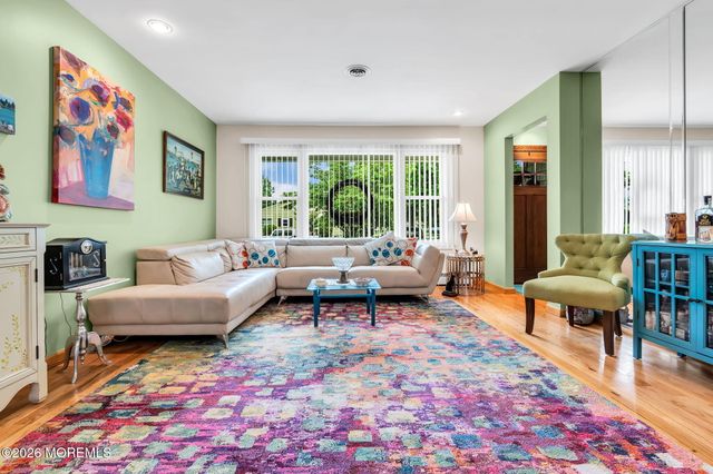 12 Millbrook Drive, Toms River, NJ 08757