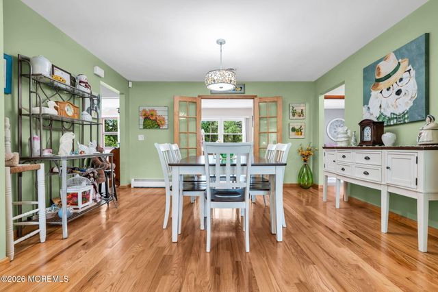 12 Millbrook Drive, Toms River, NJ 08757
