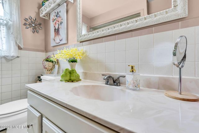 12 Millbrook Drive, Toms River, NJ 08757