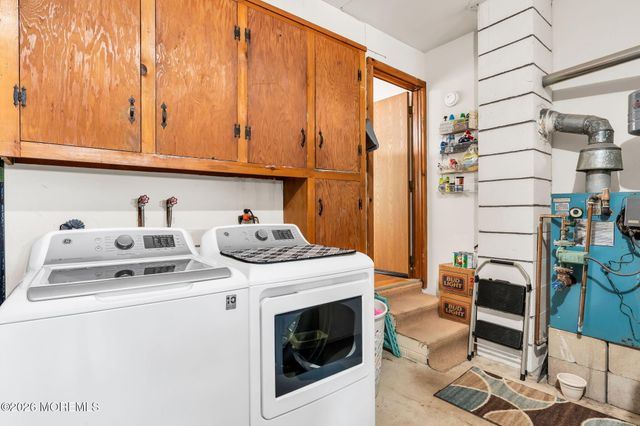 12 Millbrook Drive, Toms River, NJ 08757