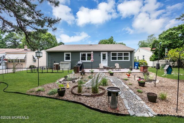 12 Millbrook Drive, Toms River, NJ 08757