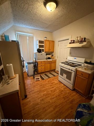 110 E Willow Street, Lansing, MI 48906