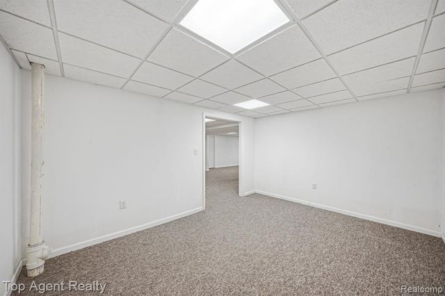 5045 Shady Creek Drive, Troy, MI 48085