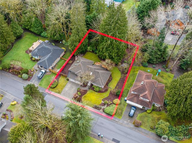 17215 NE 132nd Place, Redmond, WA 98052