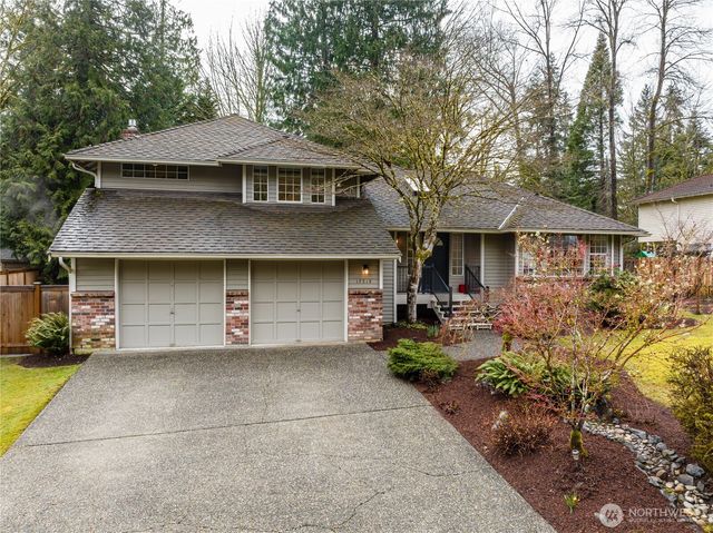 17215 NE 132nd Place, Redmond, WA 98052