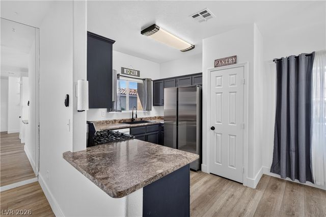 3250 Mystic Ridge Court, Las Vegas, NV 89129