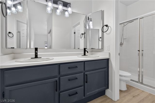 3250 Mystic Ridge Court, Las Vegas, NV 89129