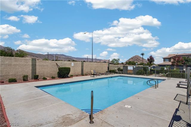 3250 Mystic Ridge Court, Las Vegas, NV 89129