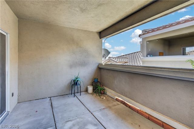 3250 Mystic Ridge Court, Las Vegas, NV 89129