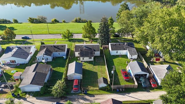 2039 N Ravine Parkway, Toledo, OH 43605