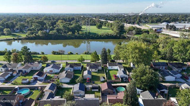 2039 N Ravine Parkway, Toledo, OH 43605