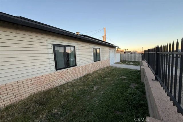 611 Lillian Drive, Barstow, CA 92311