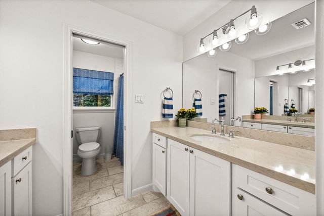 10223 Piping Rock Lane, Houston, TX 77042