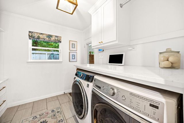 10223 Piping Rock Lane, Houston, TX 77042