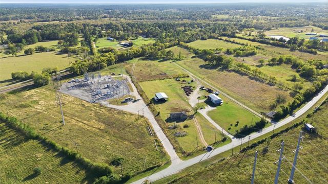 26865 Old Highway 105 W, Montgomery, TX 77316