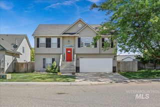 7735 Prism Ct, Nampa, ID 83687