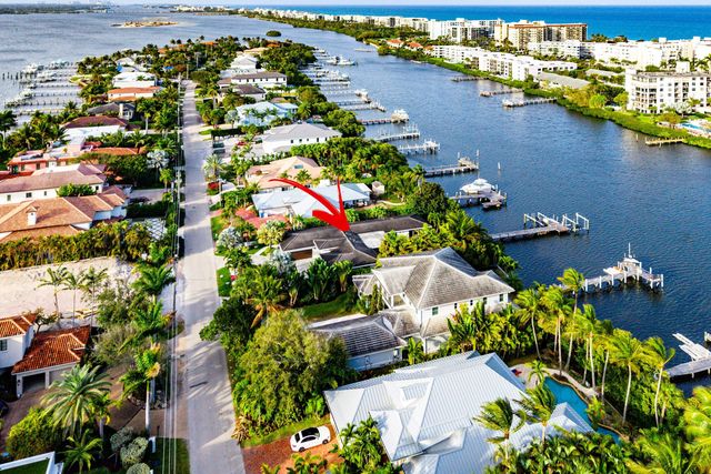 820 N Atlantic Drive, Lantana, FL 33462