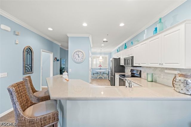 20071 Sanibel View CIR 301, Fort Myers, FL 33908