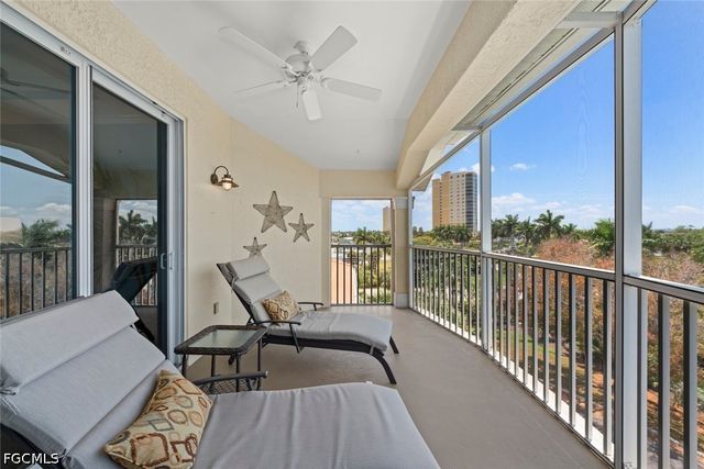 20071 Sanibel View CIR 301, Fort Myers, FL 33908