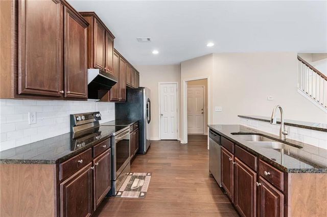 5529 Chatham Circle, Norcross, GA 30071