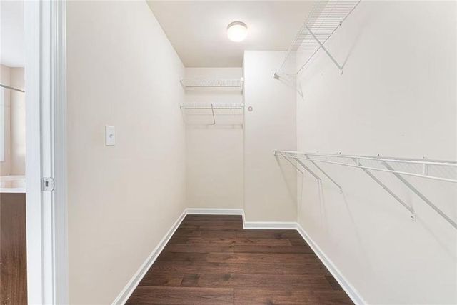 5529 Chatham Circle, Norcross, GA 30071