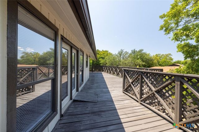 1120 Old Mill Road, Salado, TX 76571