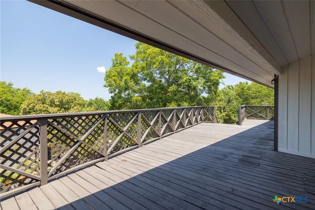 1120 Old Mill Road, Salado, TX 76571