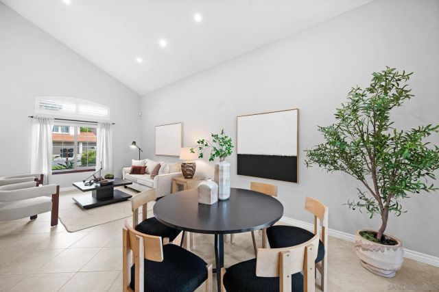 11479 Grassy Trail Dr, San Diego, CA 92127