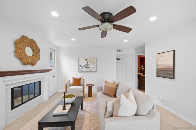 11479 Grassy Trail Dr, San Diego, CA 92127