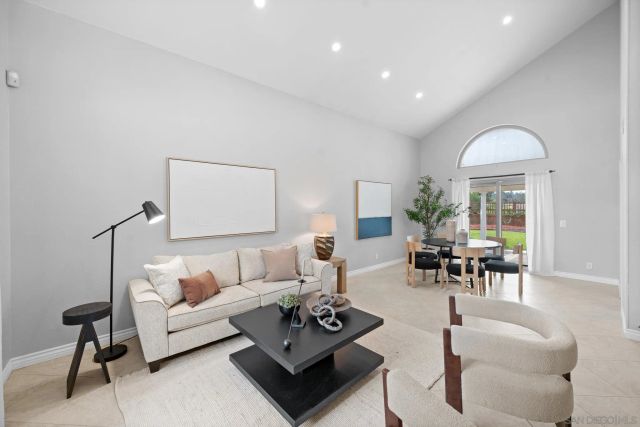 11479 Grassy Trail Dr, San Diego, CA 92127